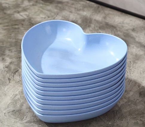 5pcs Plastic Heart-Shaped Plates